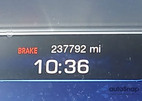 2015 Chrysler 200 C из США, поврежденный, VIN 1C3CCCCB3FN520731